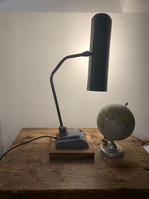 Lampe d'atelier